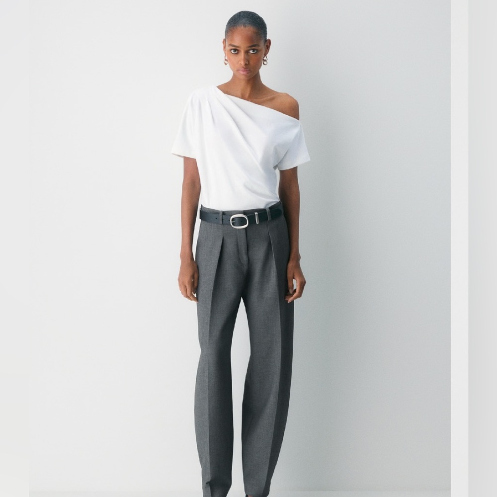 Aritzia Interlock Cotton Script Top (White Large)